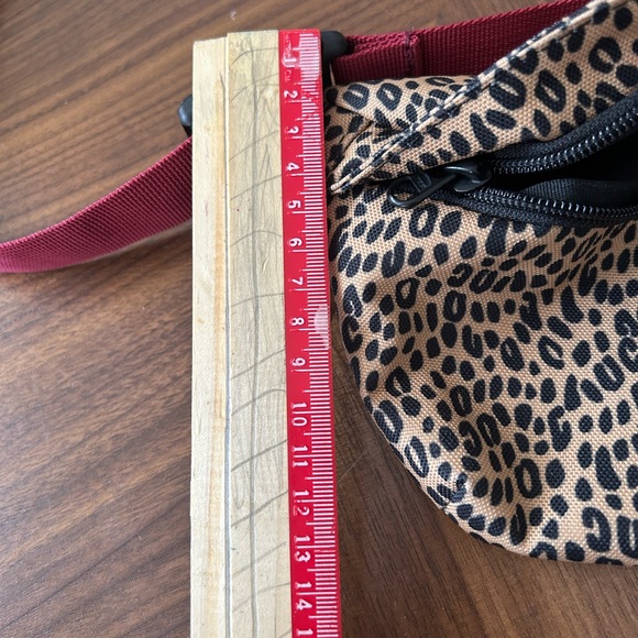 Levi’s belt bag - Picture 5 of 5